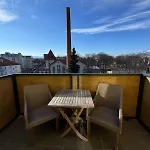 Apartamento Tatry In The Center Of With View Poprad