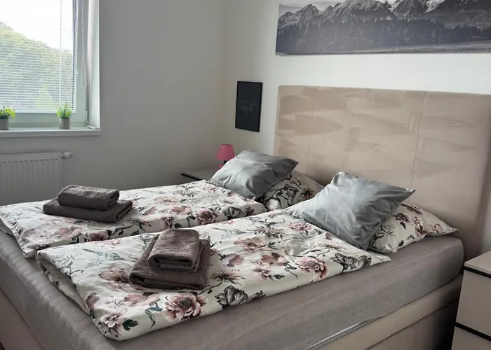 Apartament Tatry In The Center Of With View Poprad